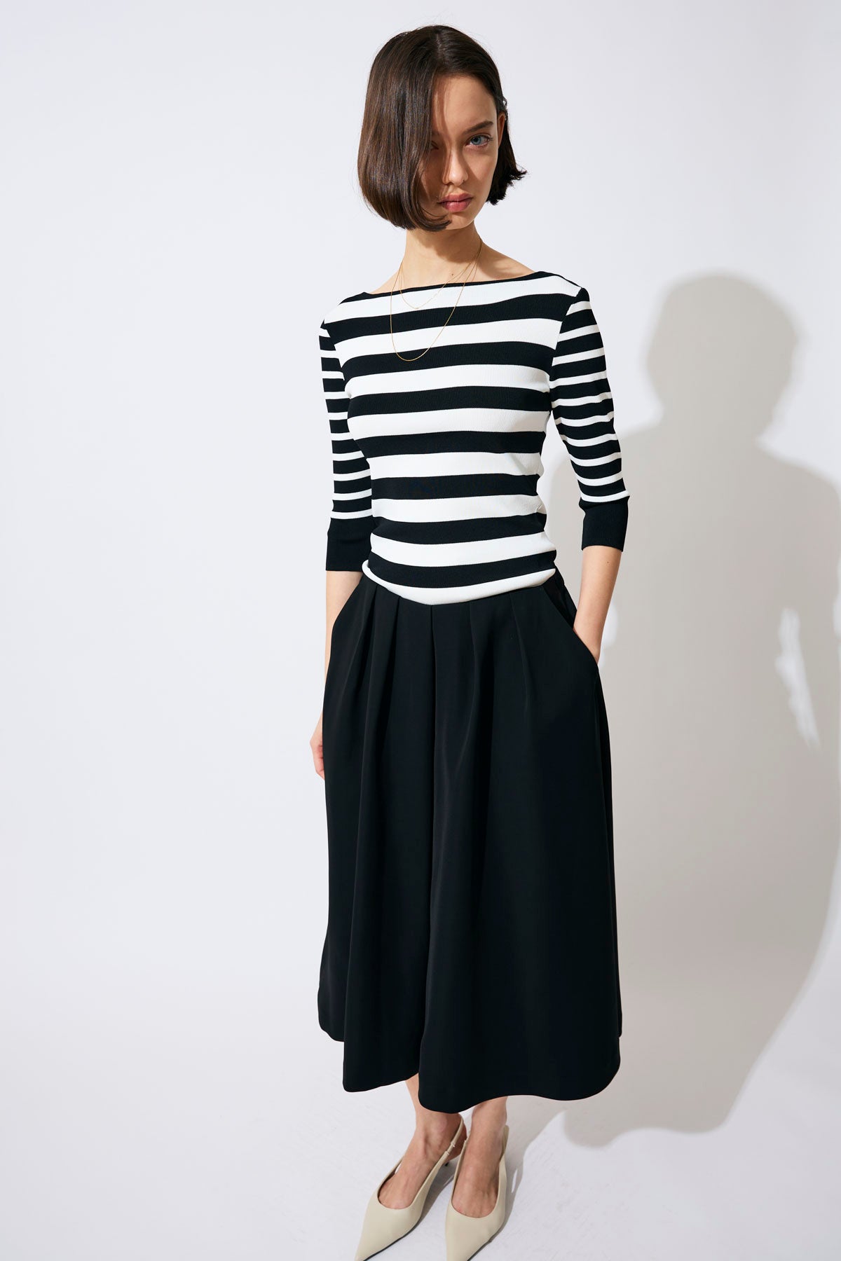 TWILL TUCK SKIRT
