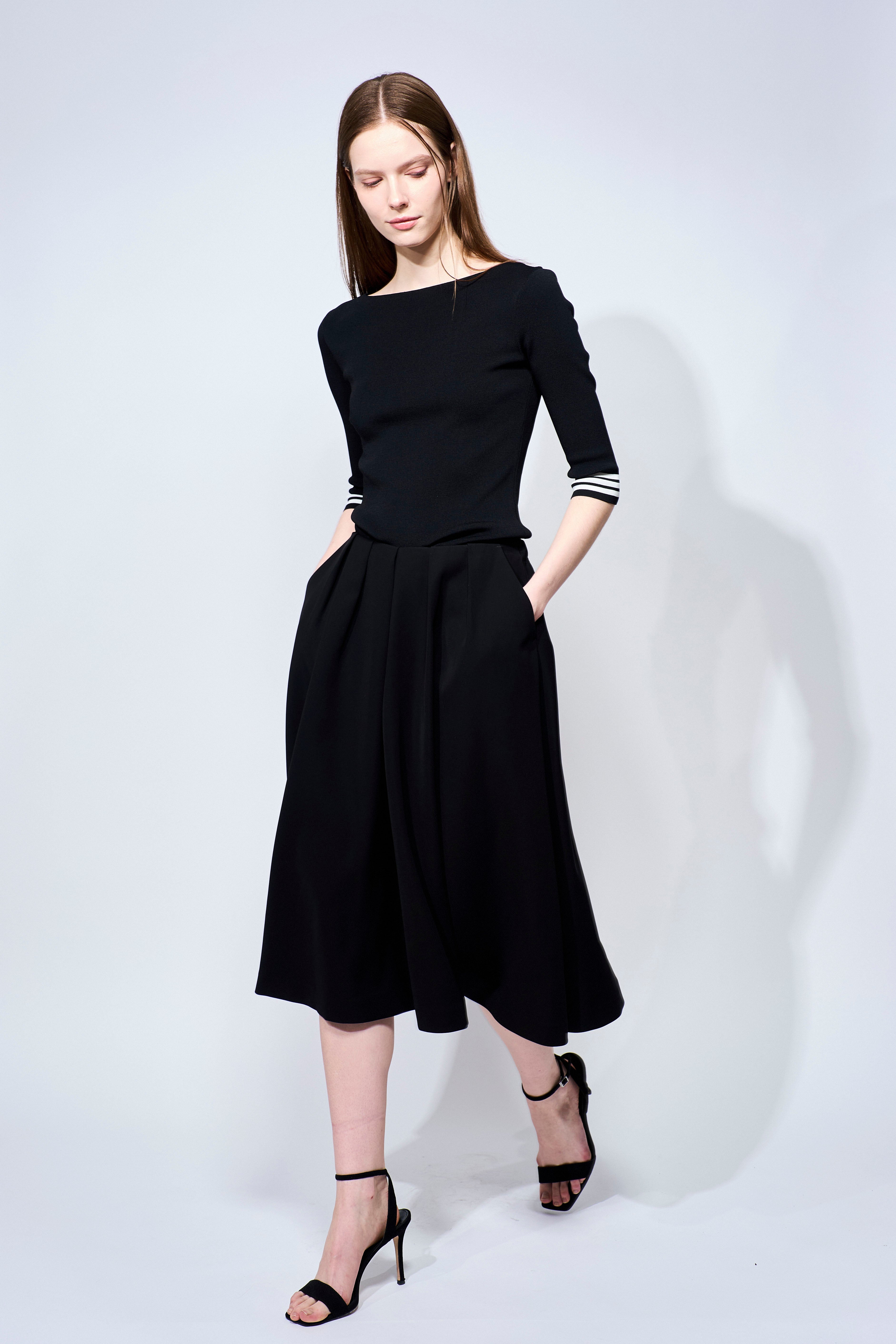 TWILL TUCK SKIRT