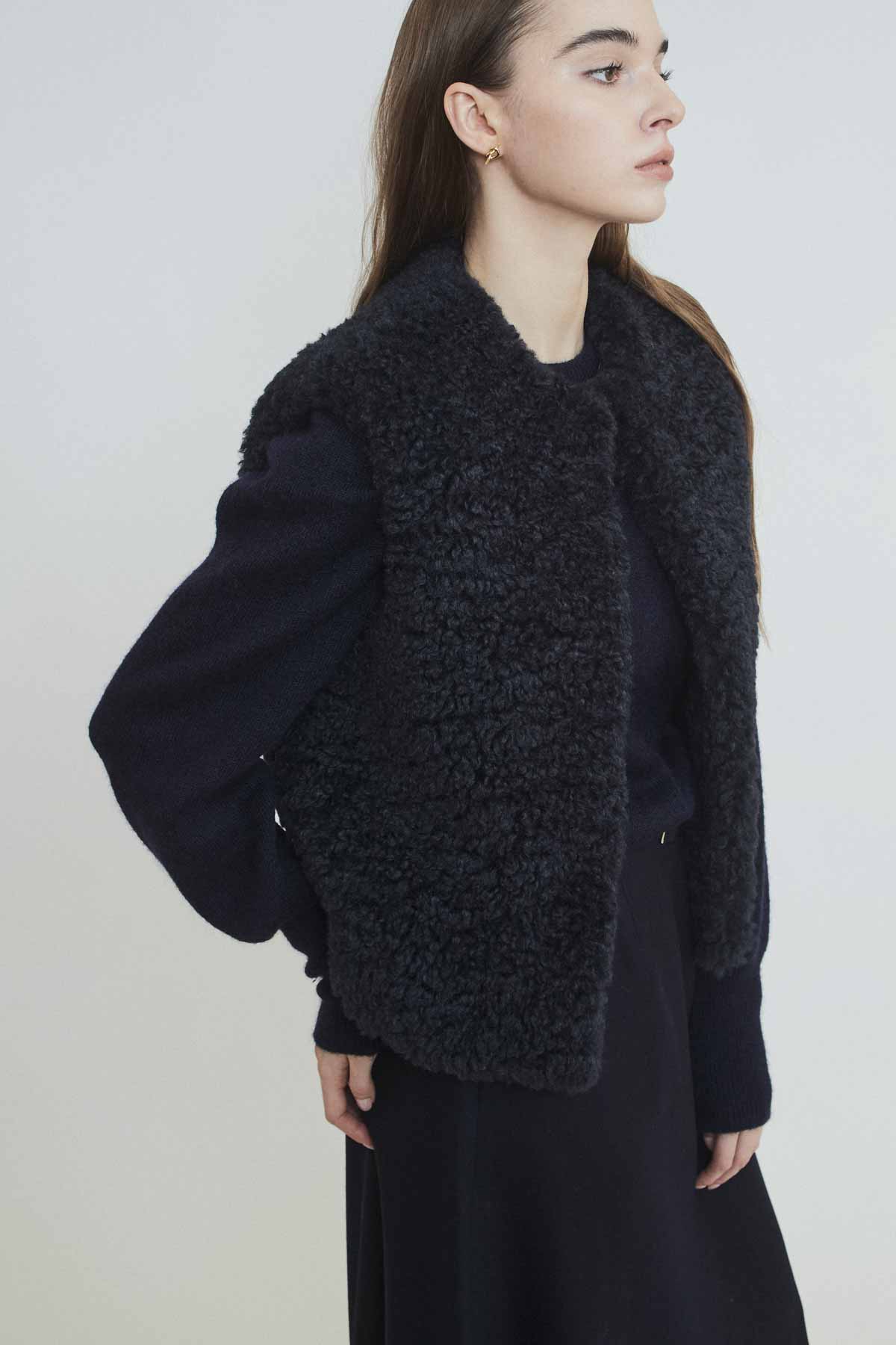 CURLY FUR GILET