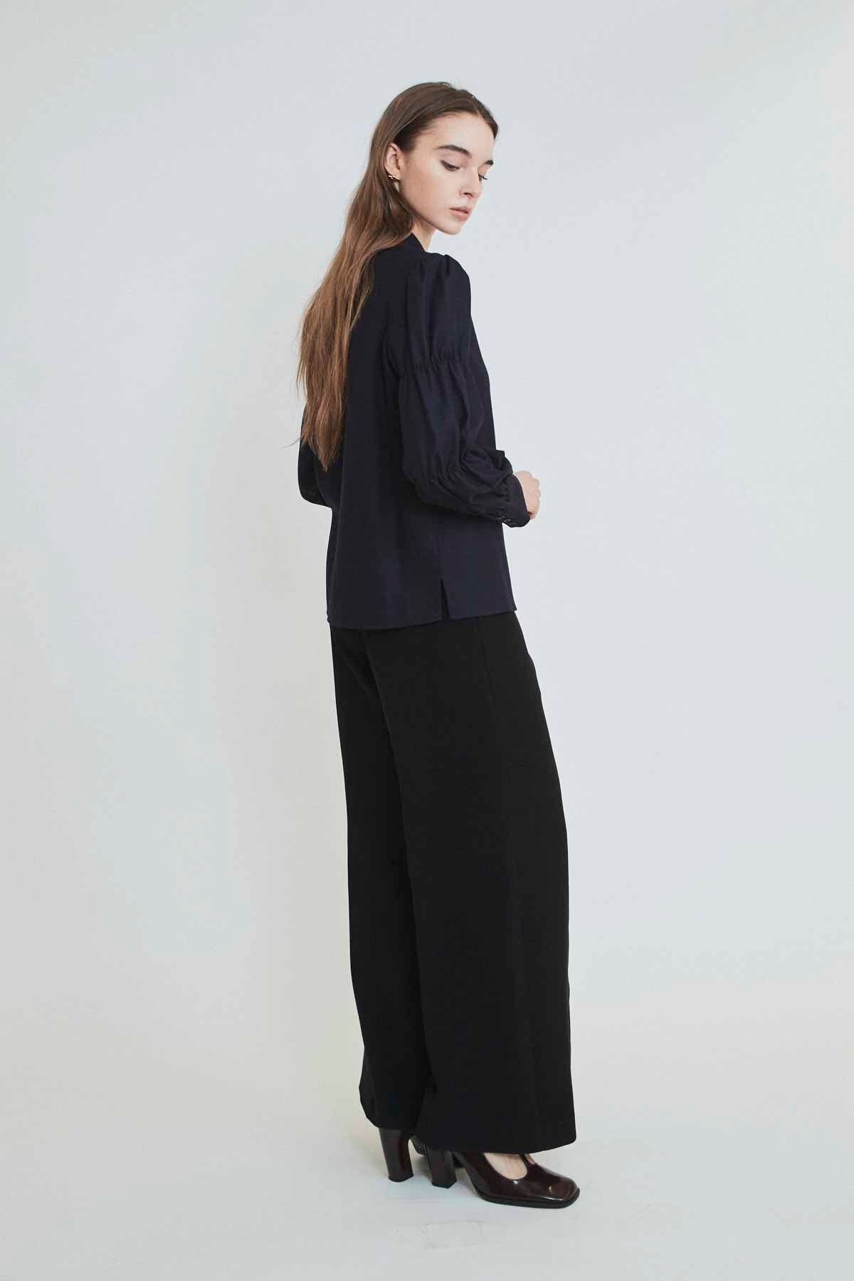 TIERED SLEEVES WOOL BLOUSE