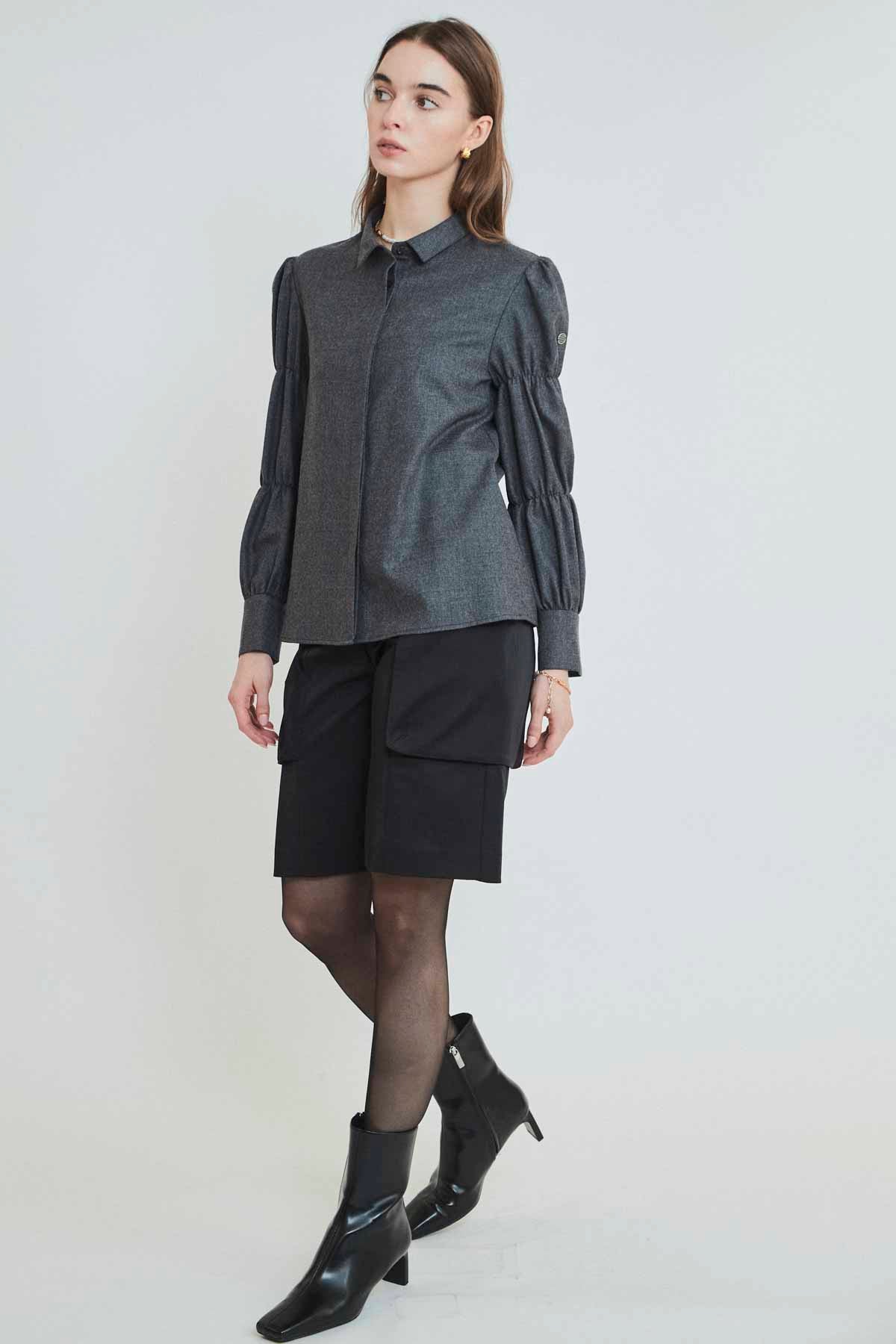 TIERED SLEEVES WOOL BLOUSE