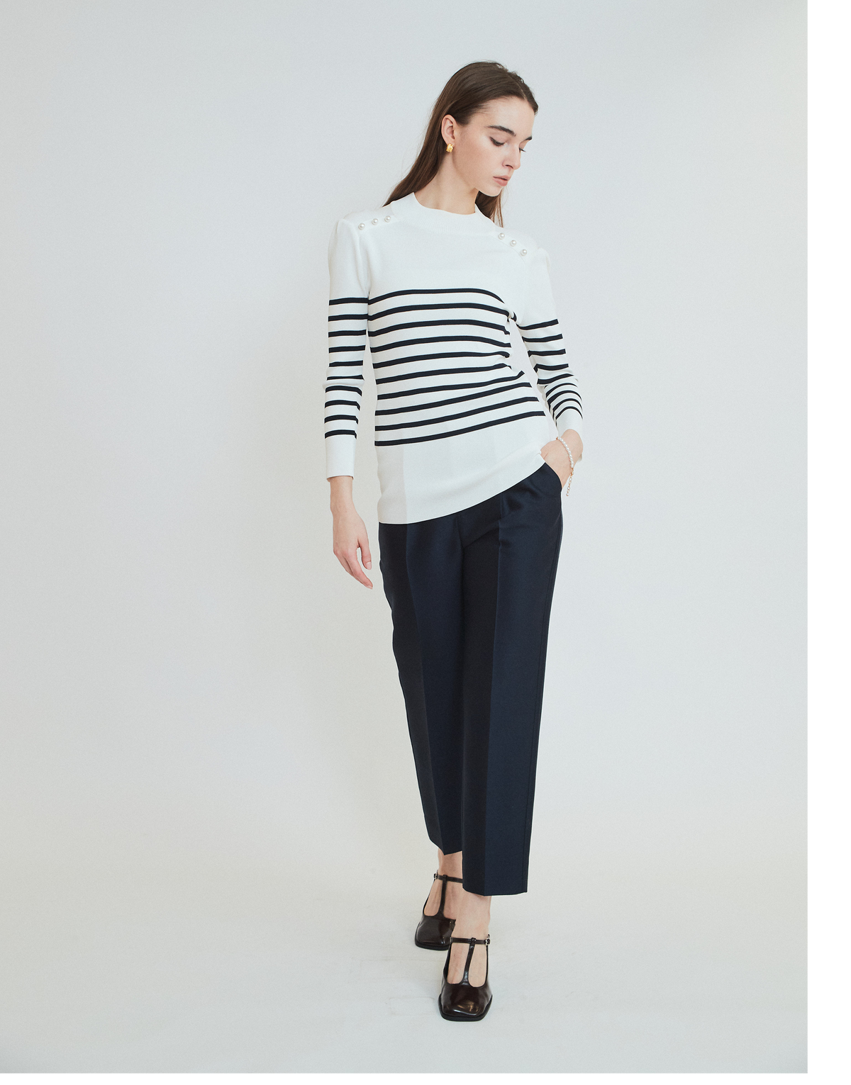 BORDER PEARL TOP