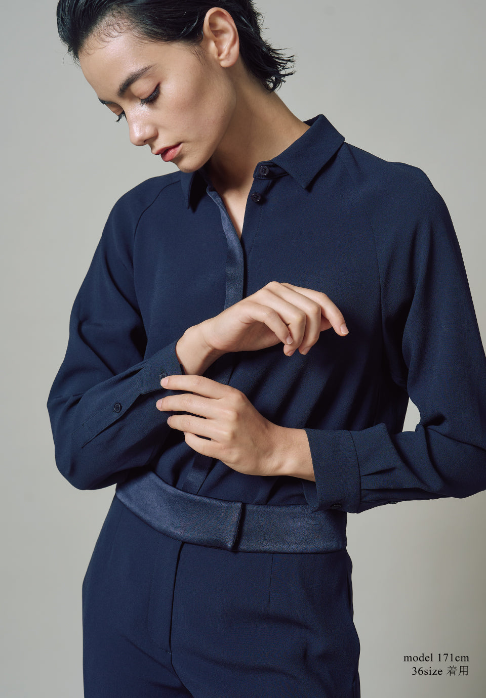 BACK SATIN SHIRT