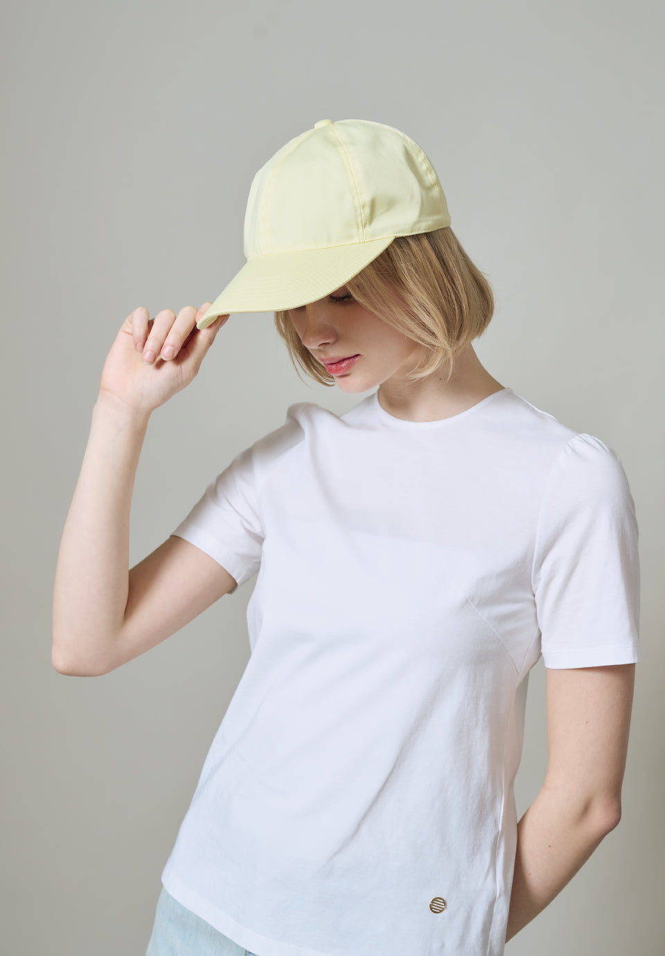BORDER CHAIN CAP