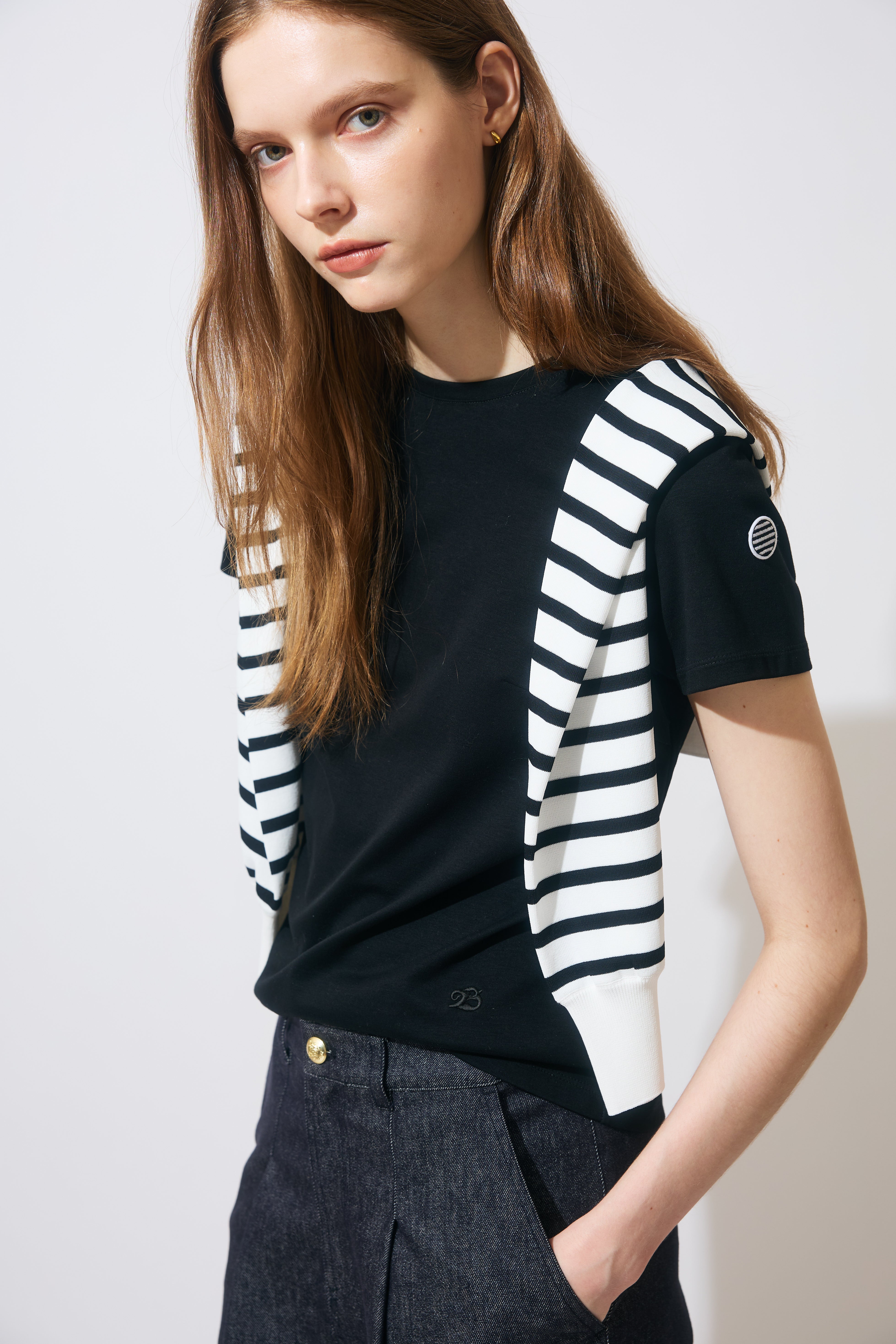 CREW NECK TEE