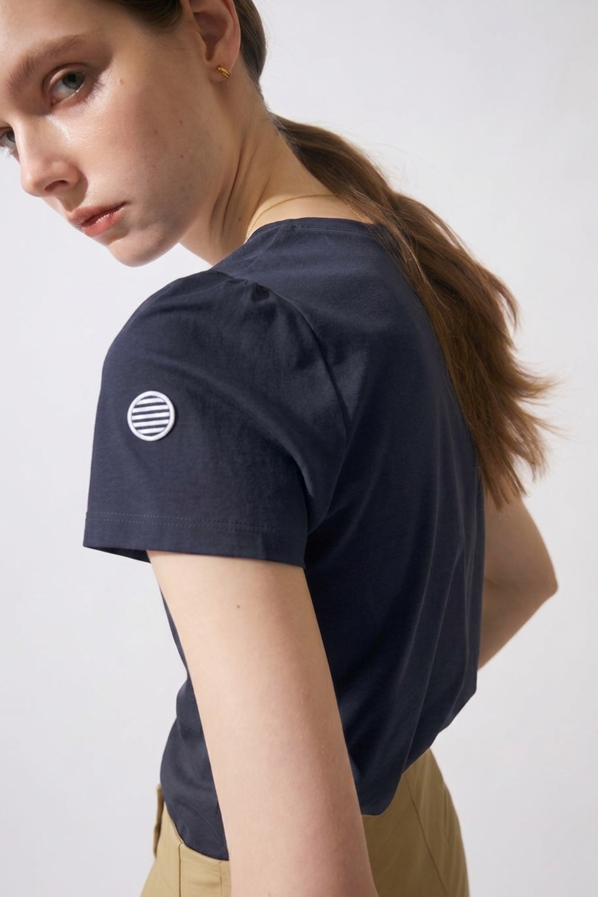 CREW NECK TEE