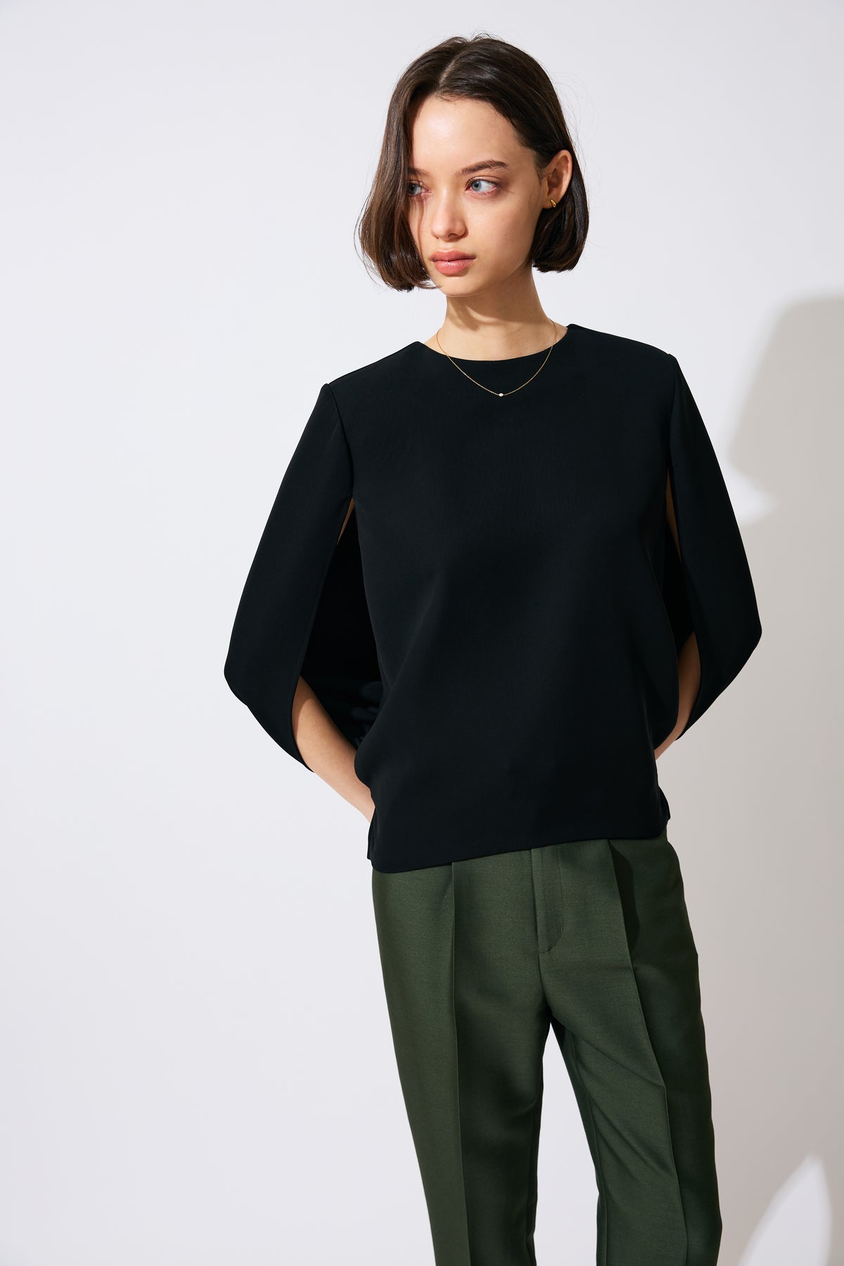 CAPE BLOUSE