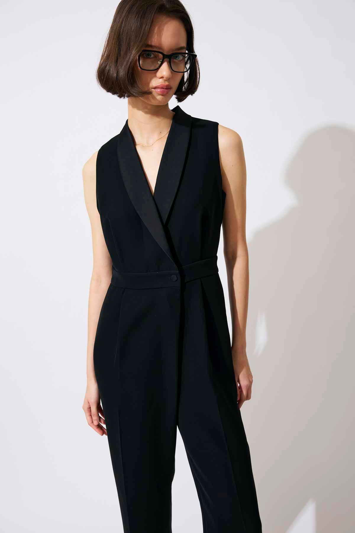 SHAWL COLLAR JUMPSUIT