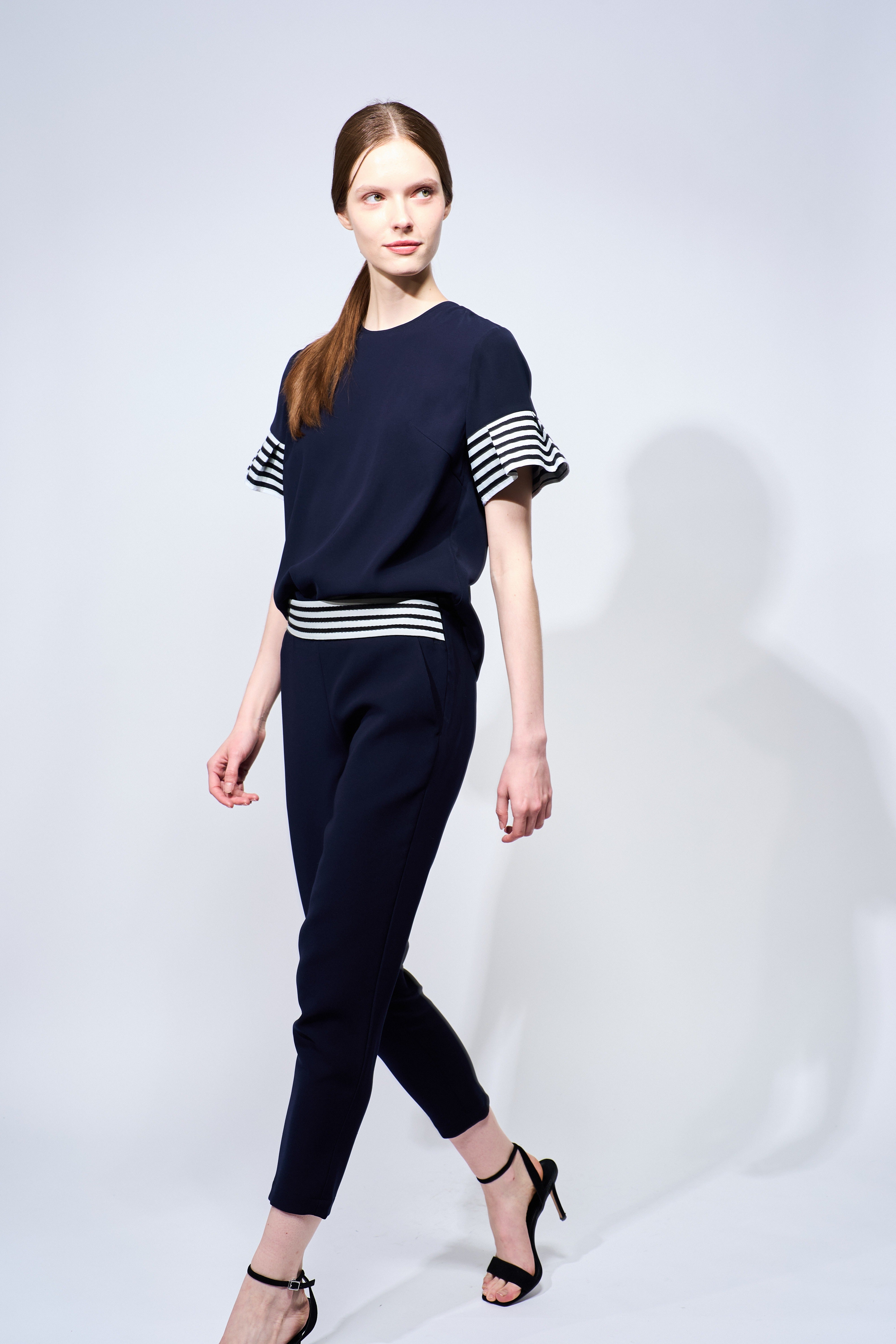 FLARE SLEEVES TWILL BLOUSE