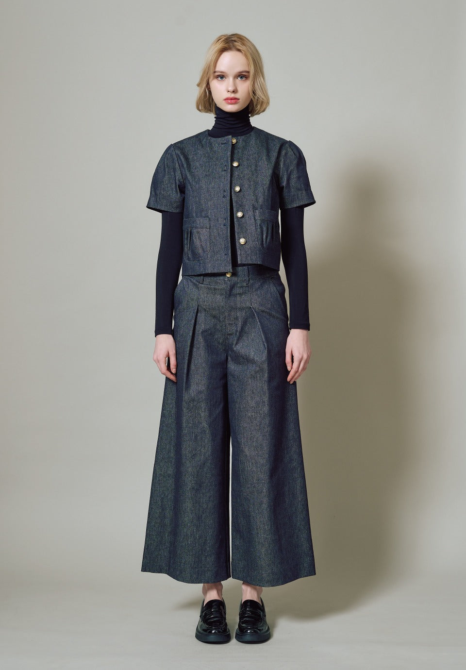 DENIM TUCK PANTS