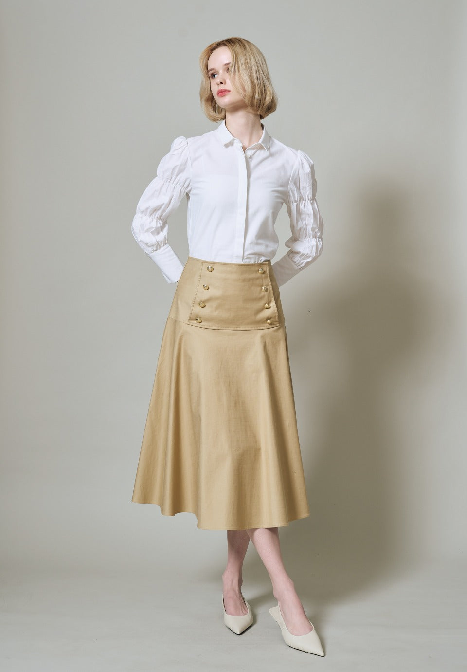 TIERED SLEEVES BLOUSE