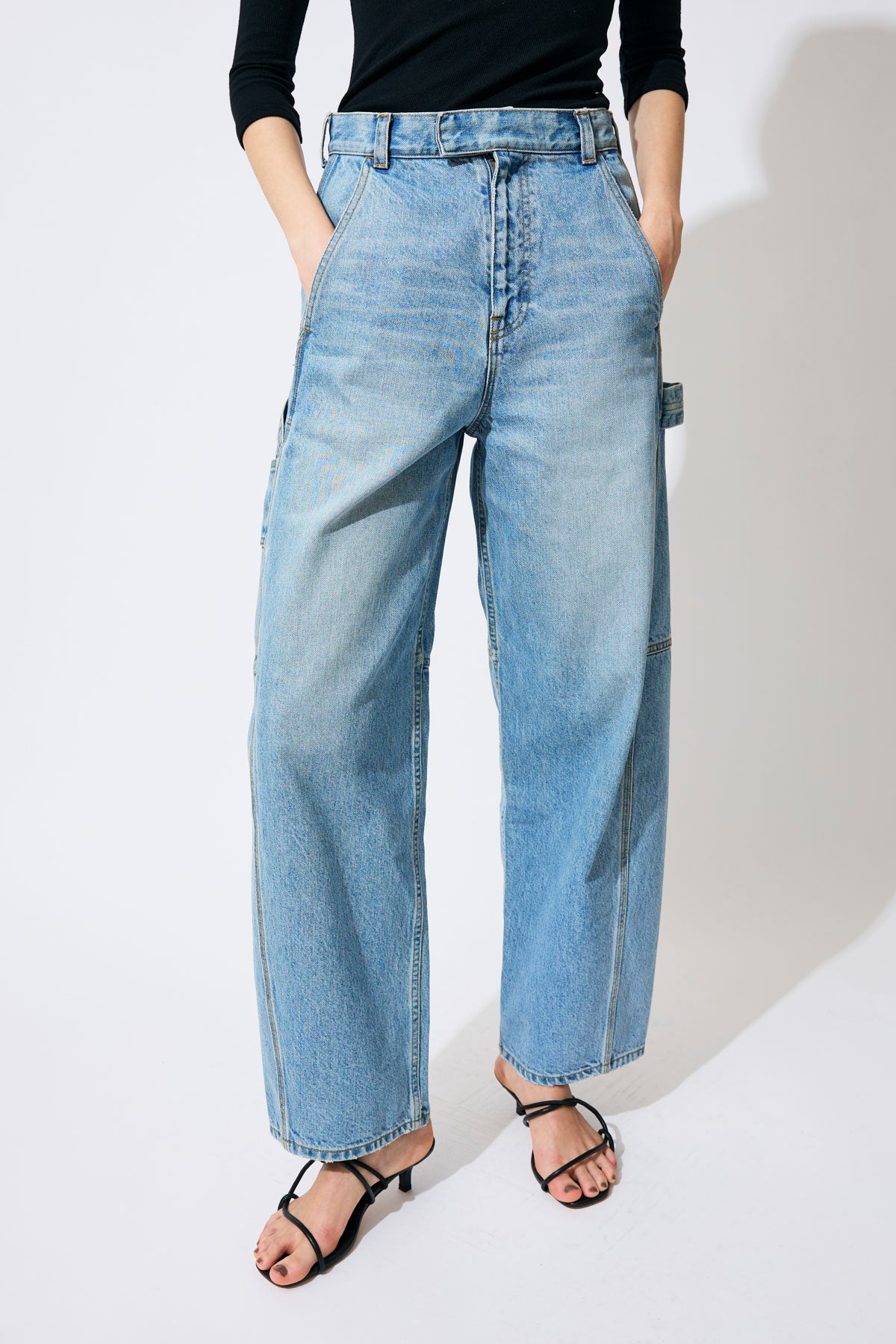 WIDE-LEG PAINTER DENIM