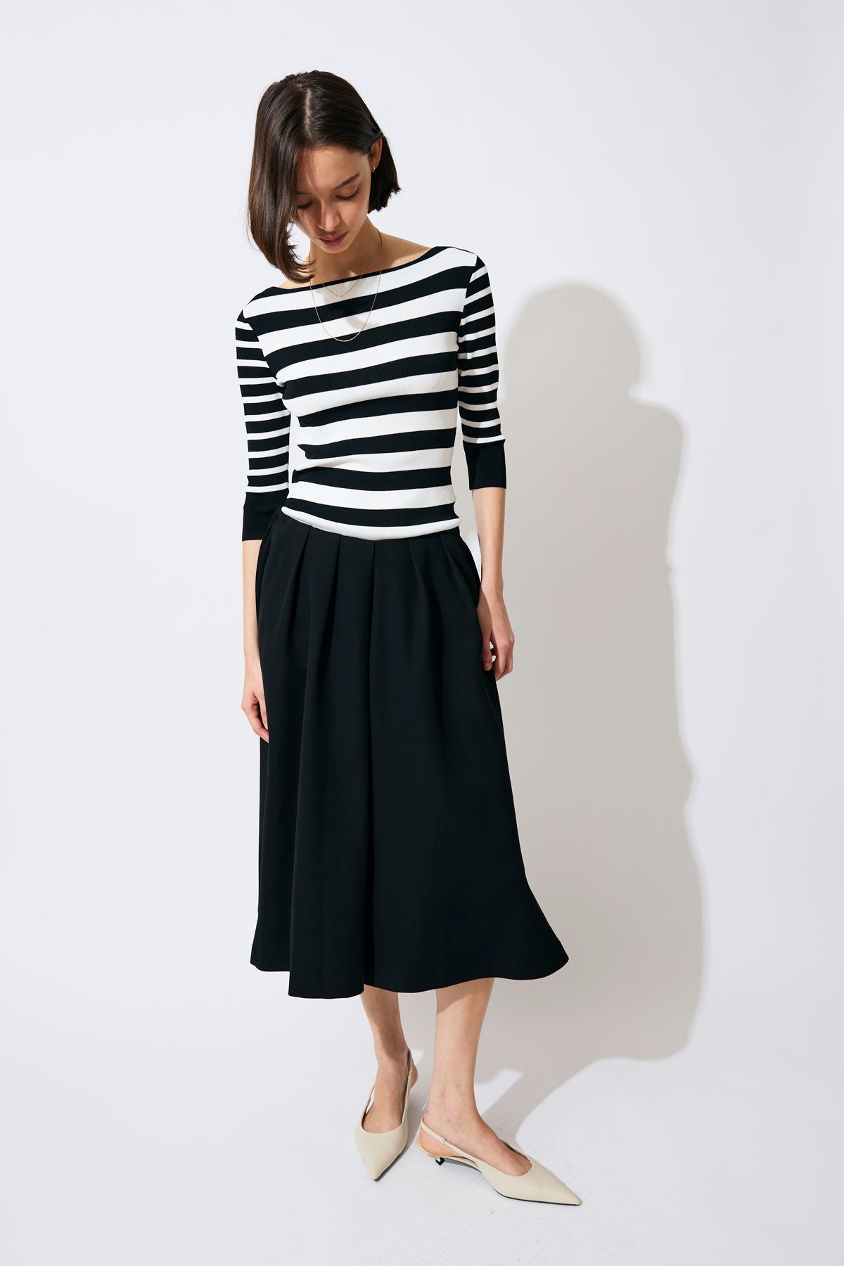 TWILL TUCK SKIRT