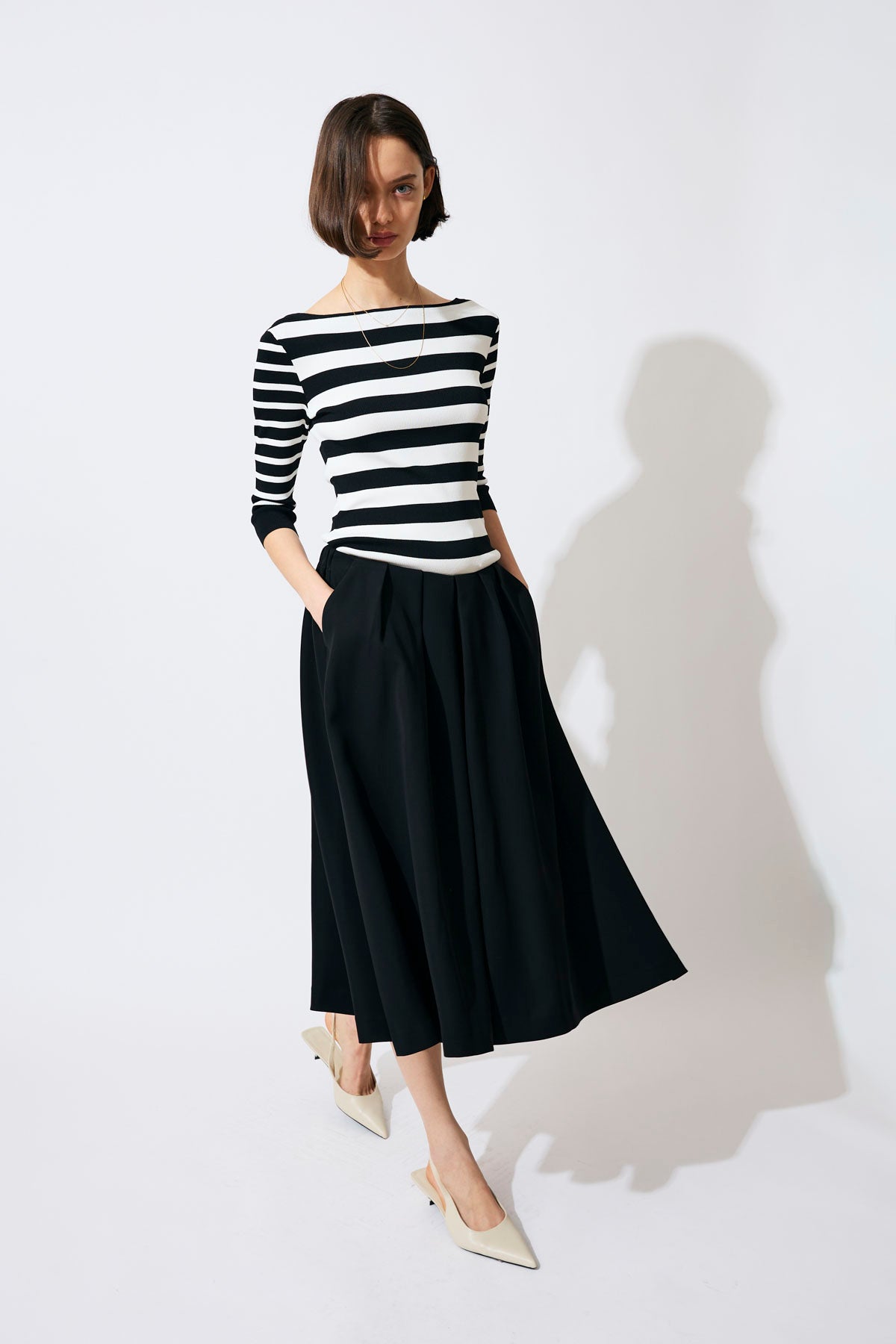 TWILL TUCK SKIRT