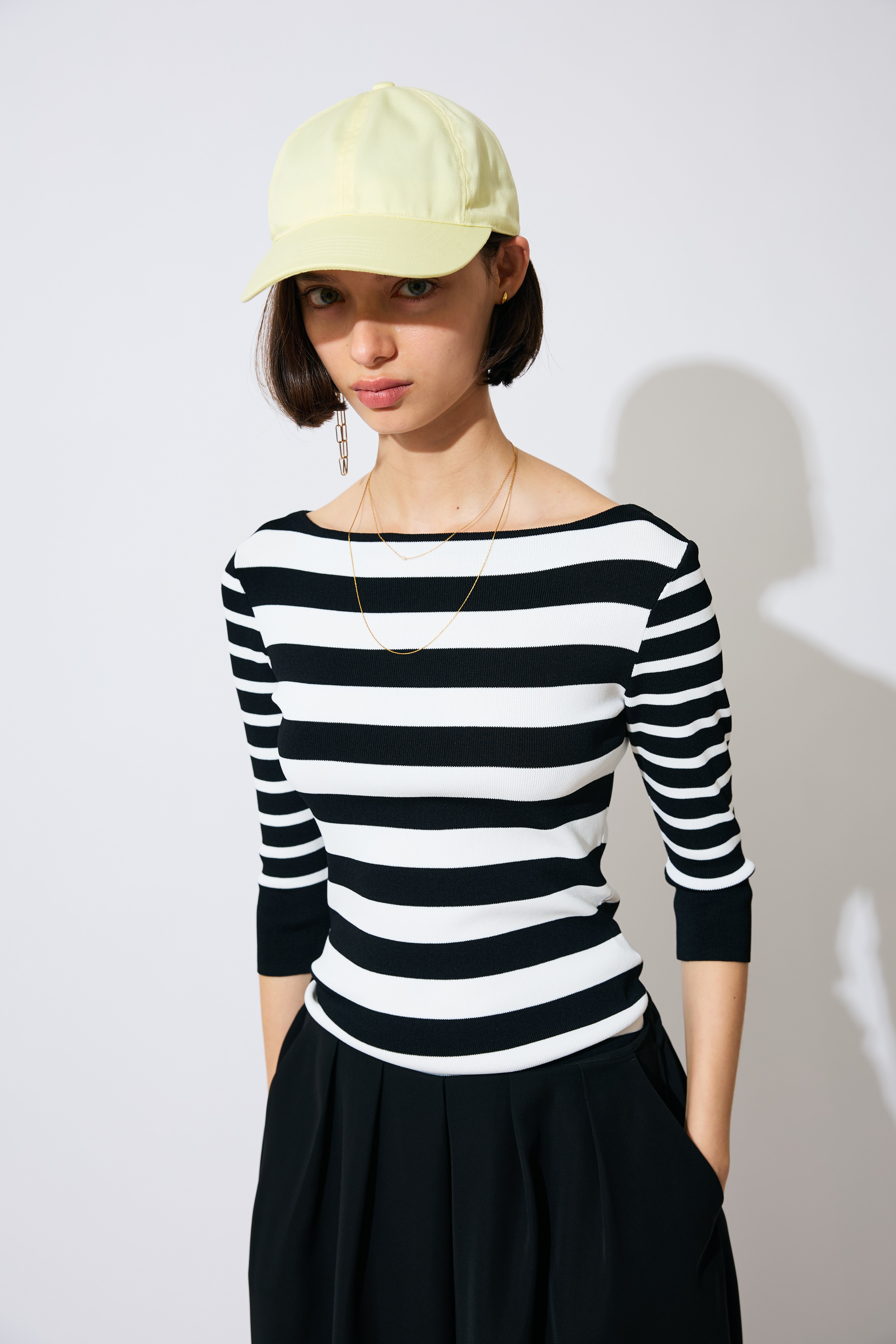 BOATNECK KNIT