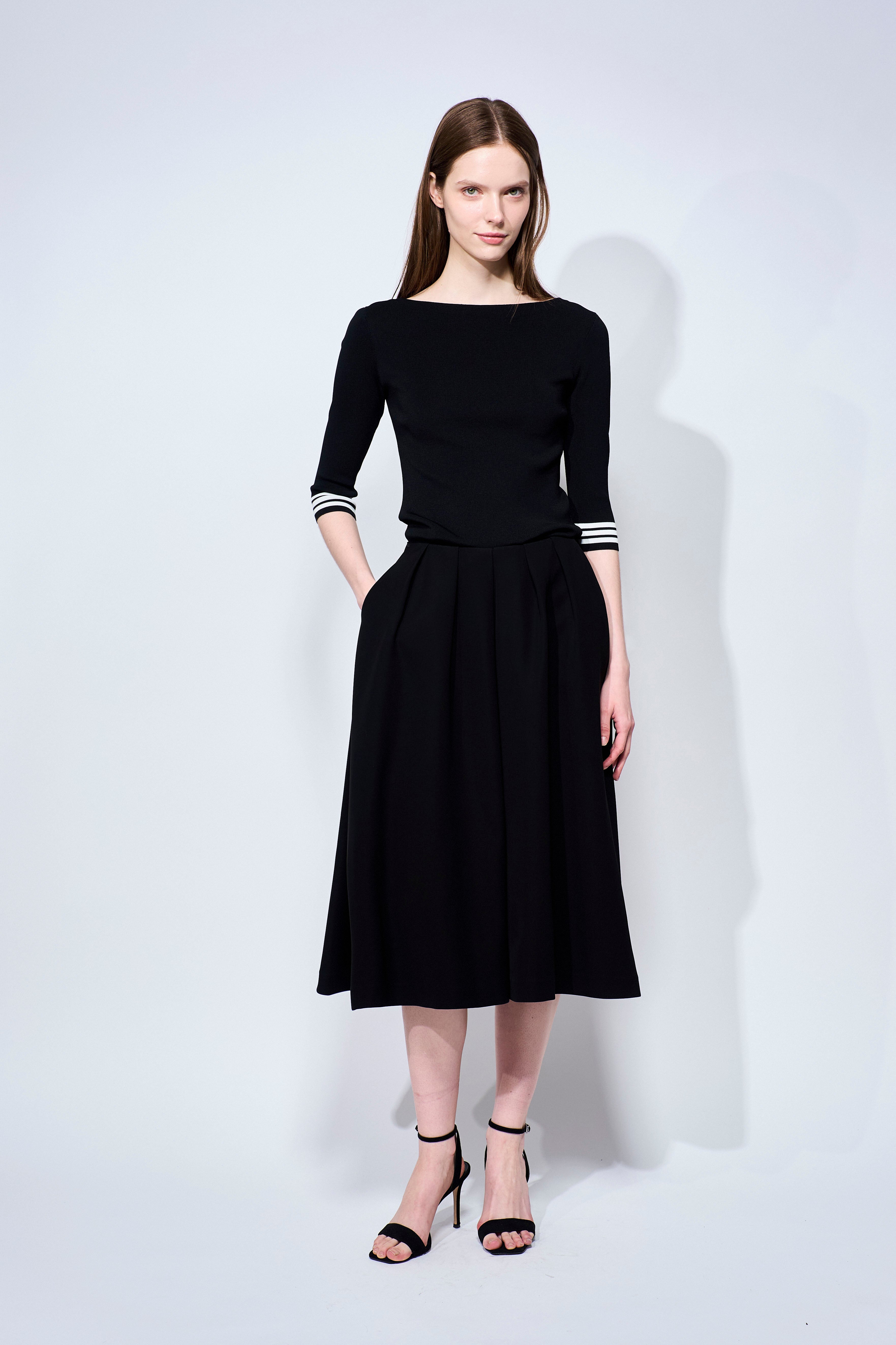 TWILL TUCK SKIRT