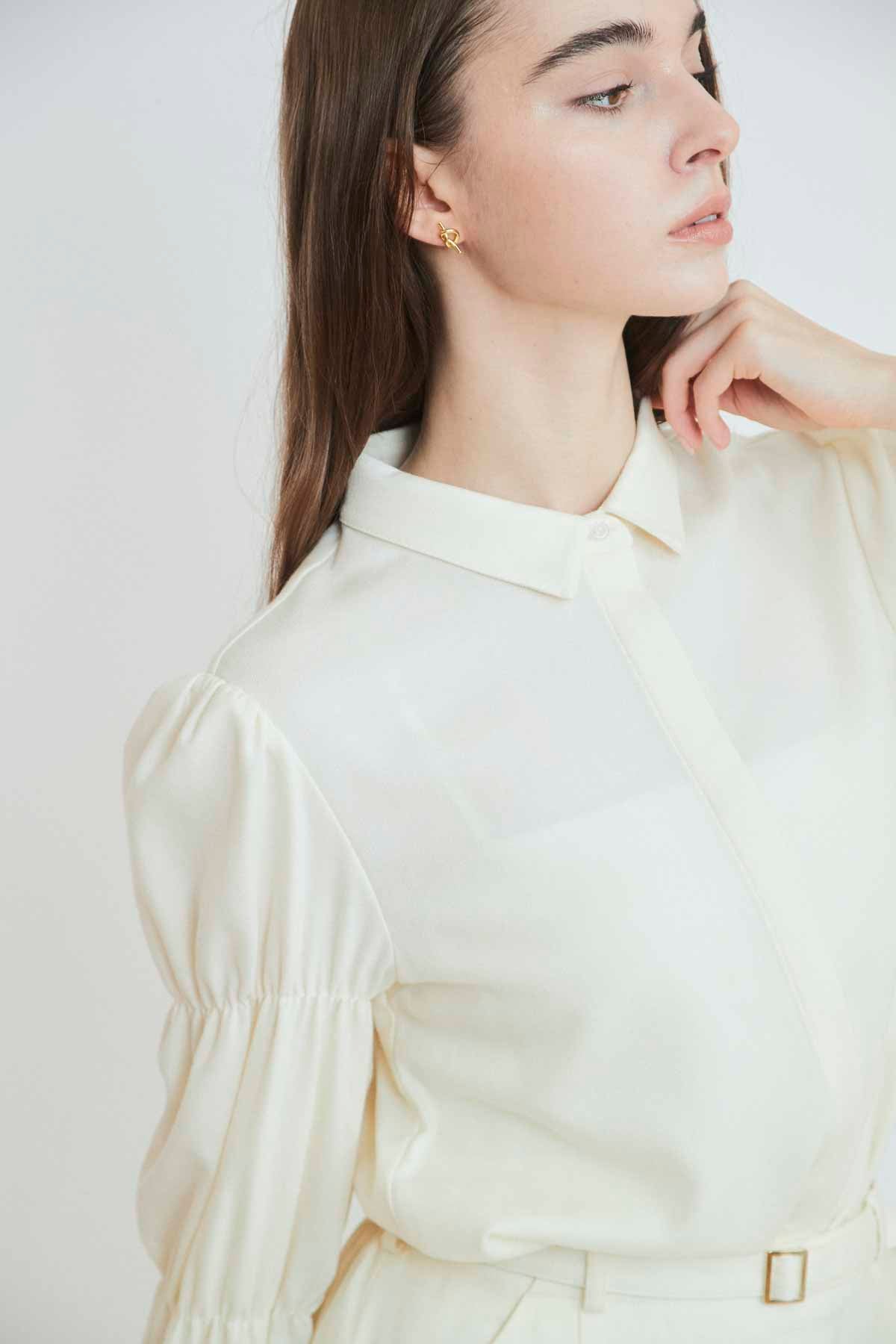 TIERED SLEEVES WOOL BLOUSE