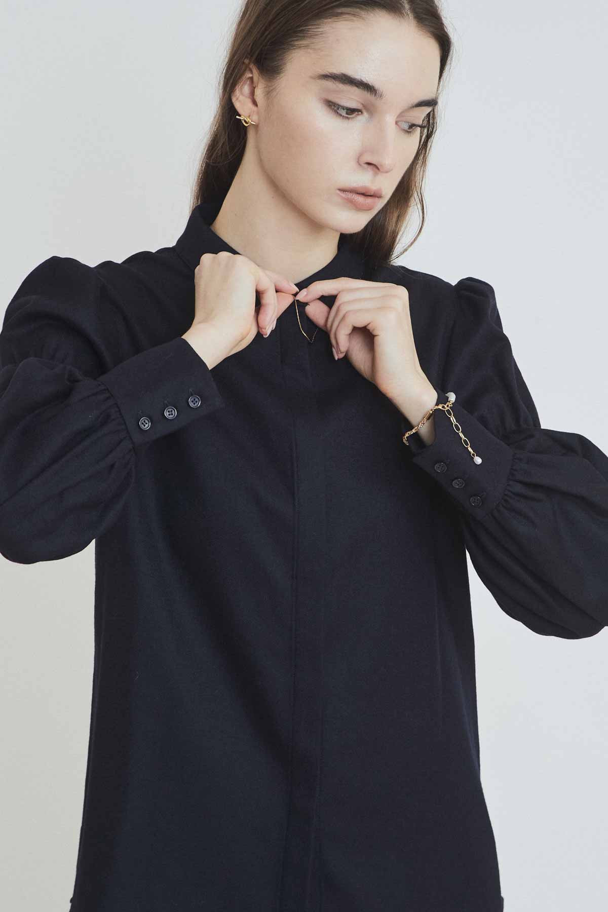 TIERED SLEEVES WOOL BLOUSE
