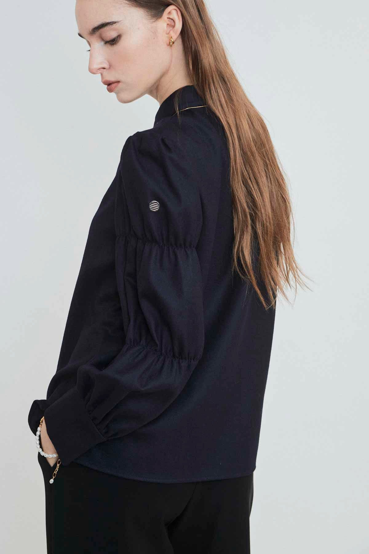 TIERED SLEEVES WOOL BLOUSE