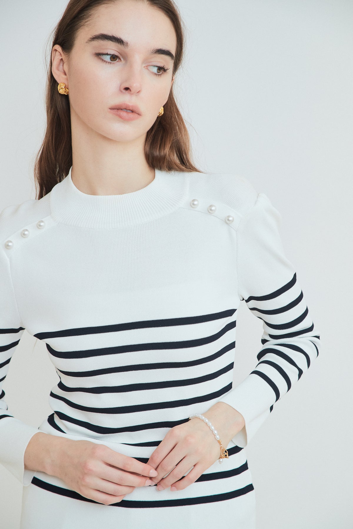 BORDER PEARL TOP