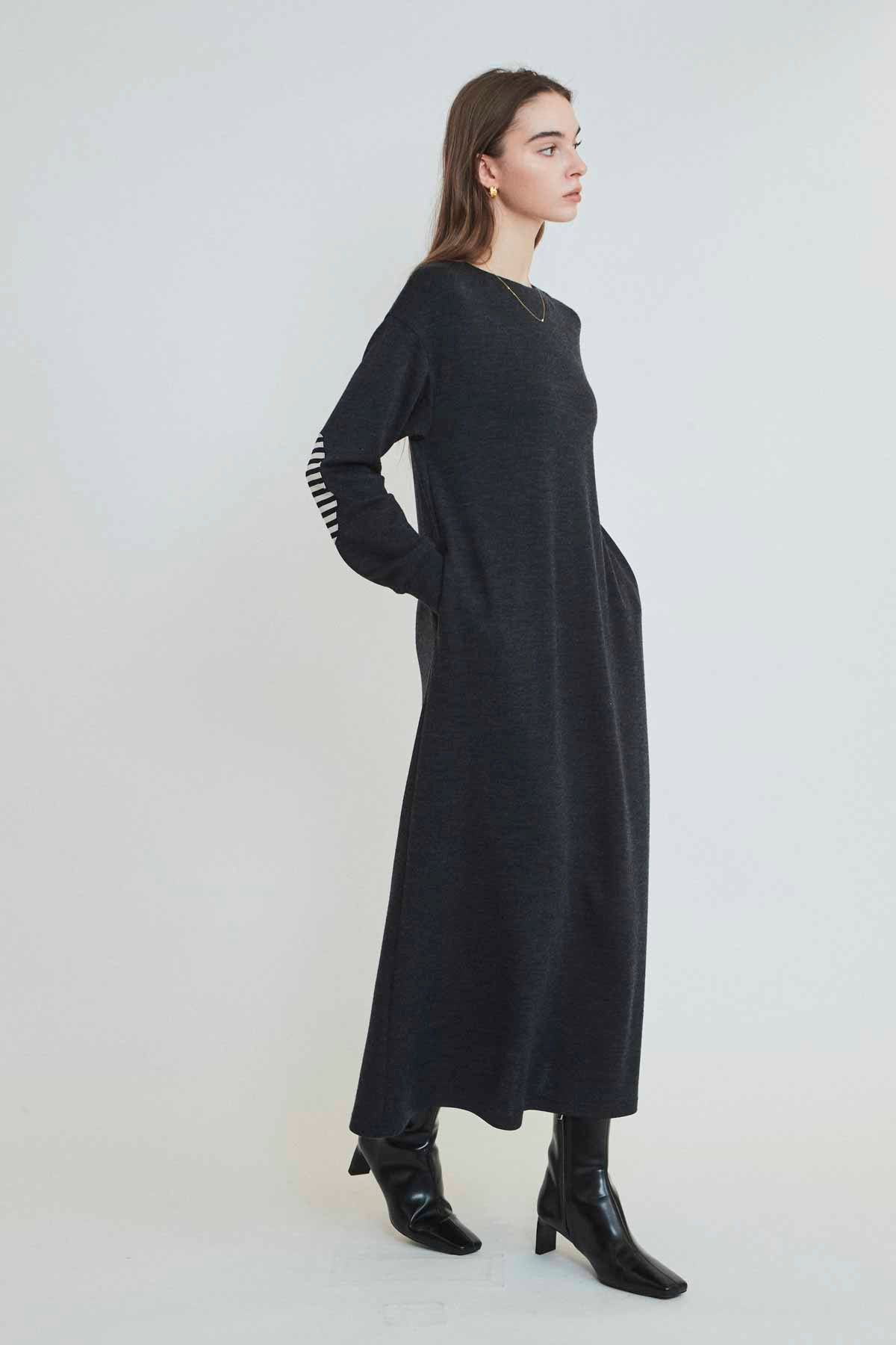 WEEKEND RELAXED DRESS