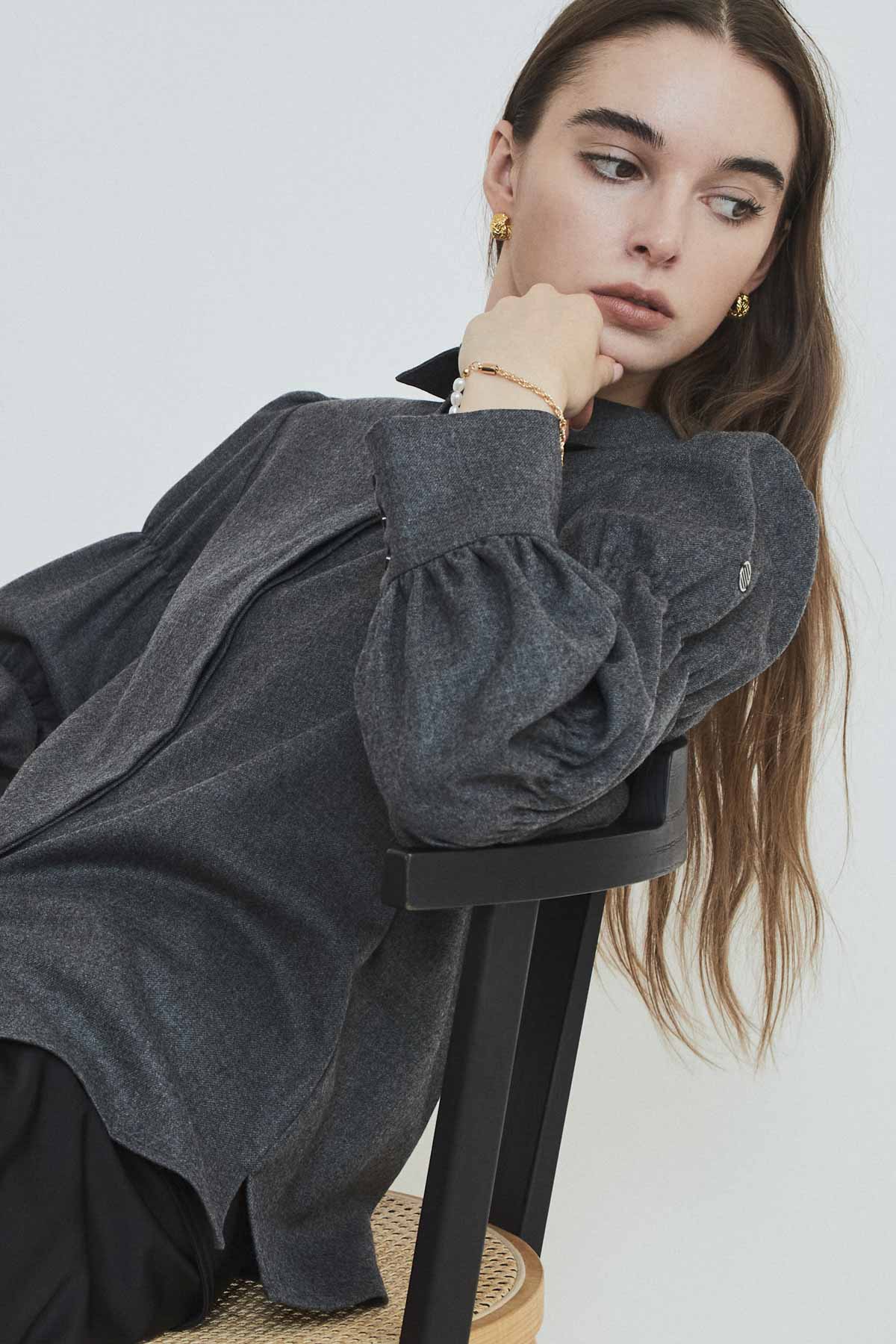 TIERED SLEEVES WOOL BLOUSE