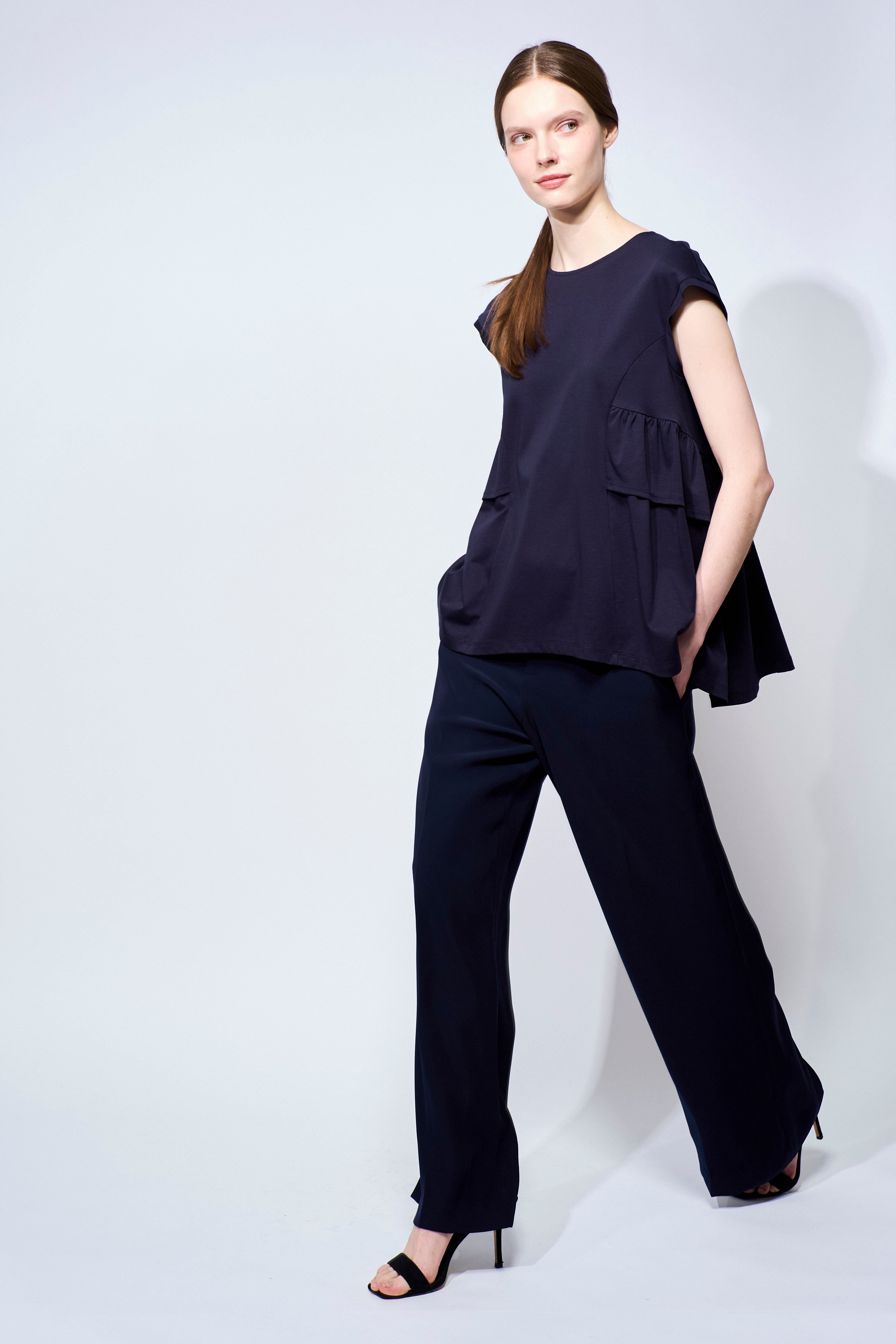 BACK BORDER TEE