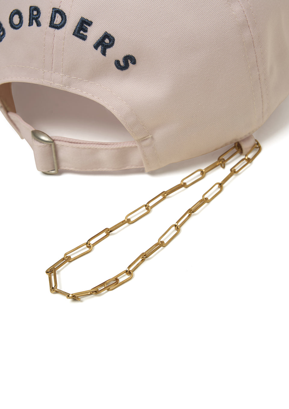 BORDER CHAIN CAP