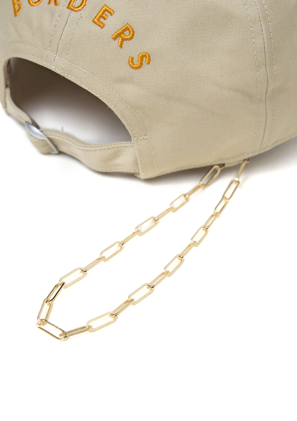 BORDER CHAIN CAP