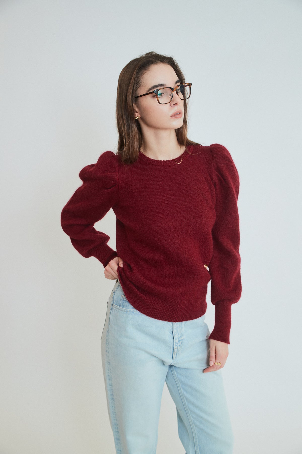 VOLUME SHOULDER KNIT