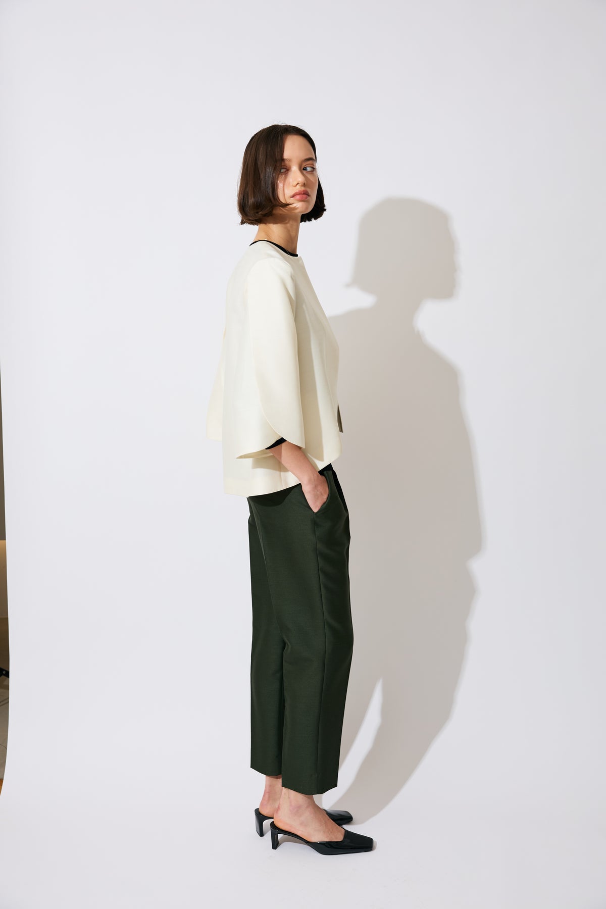 SILK WOOL TAPERED PANTS