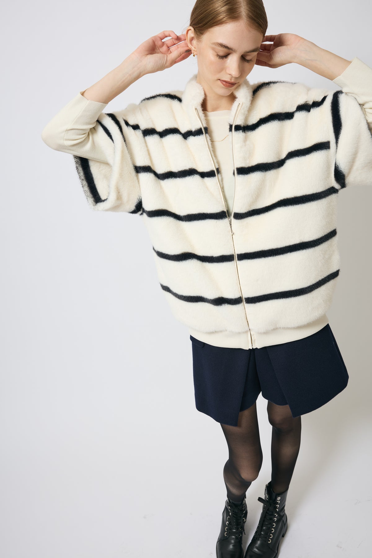 MELTON WOOL SHORTS