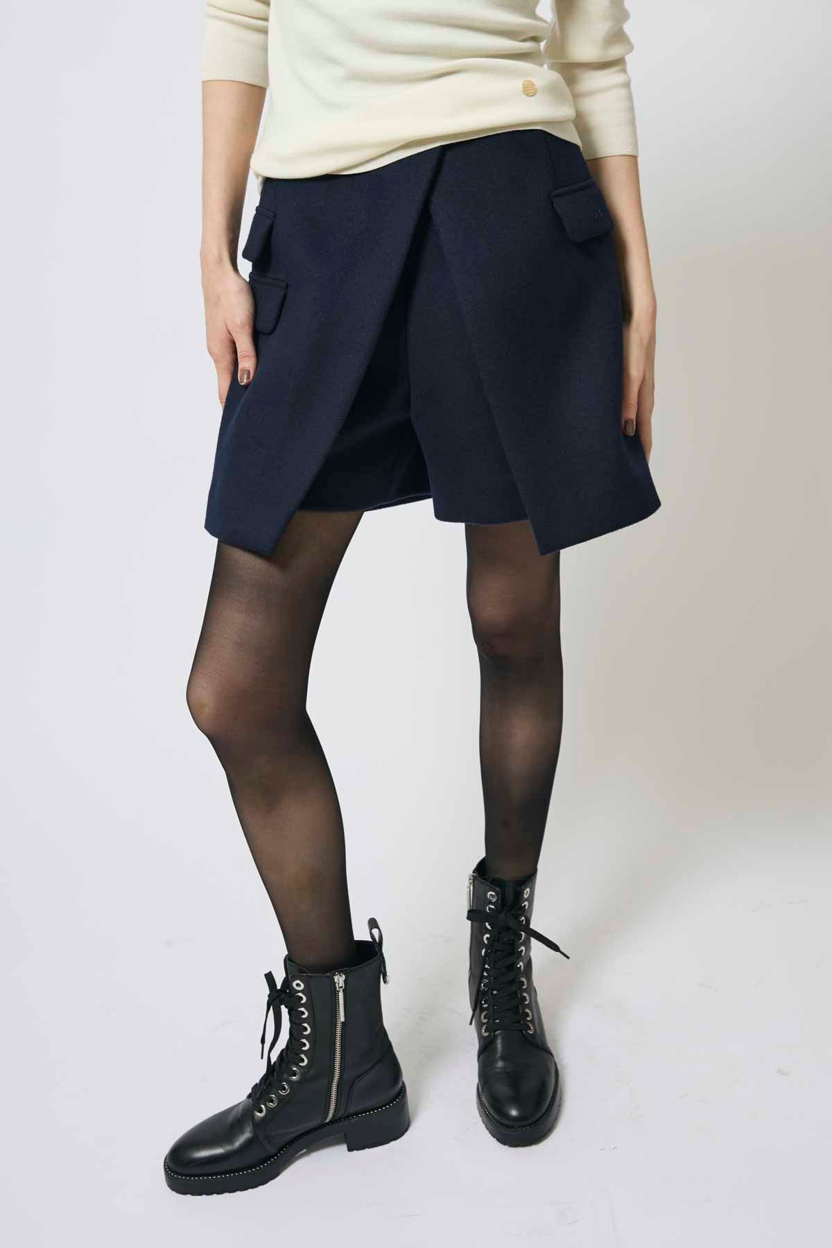 MELTON WOOL SHORTS