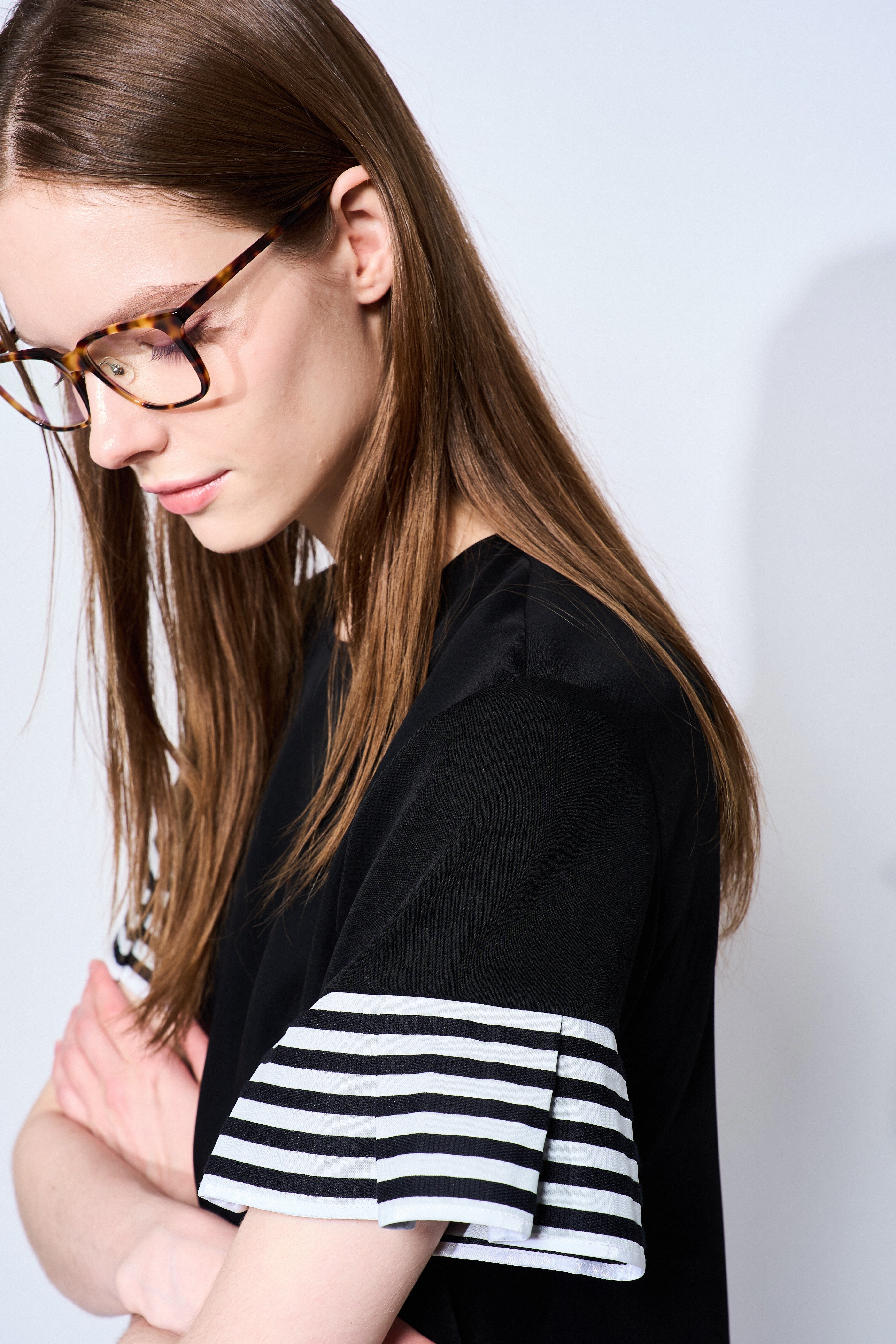 FLARE SLEEVES TWILL BLOUSE