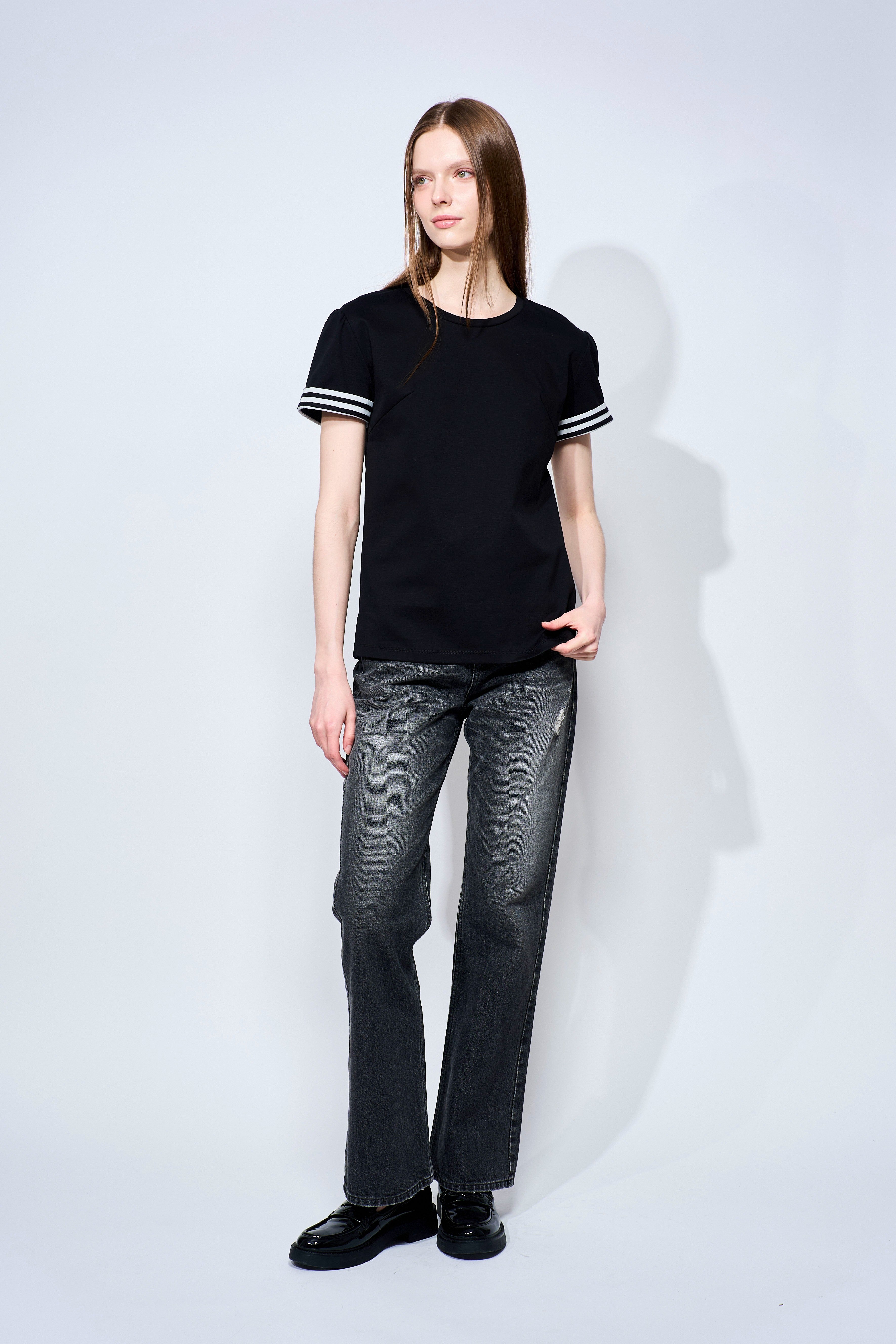 BORDER CUFF TEE