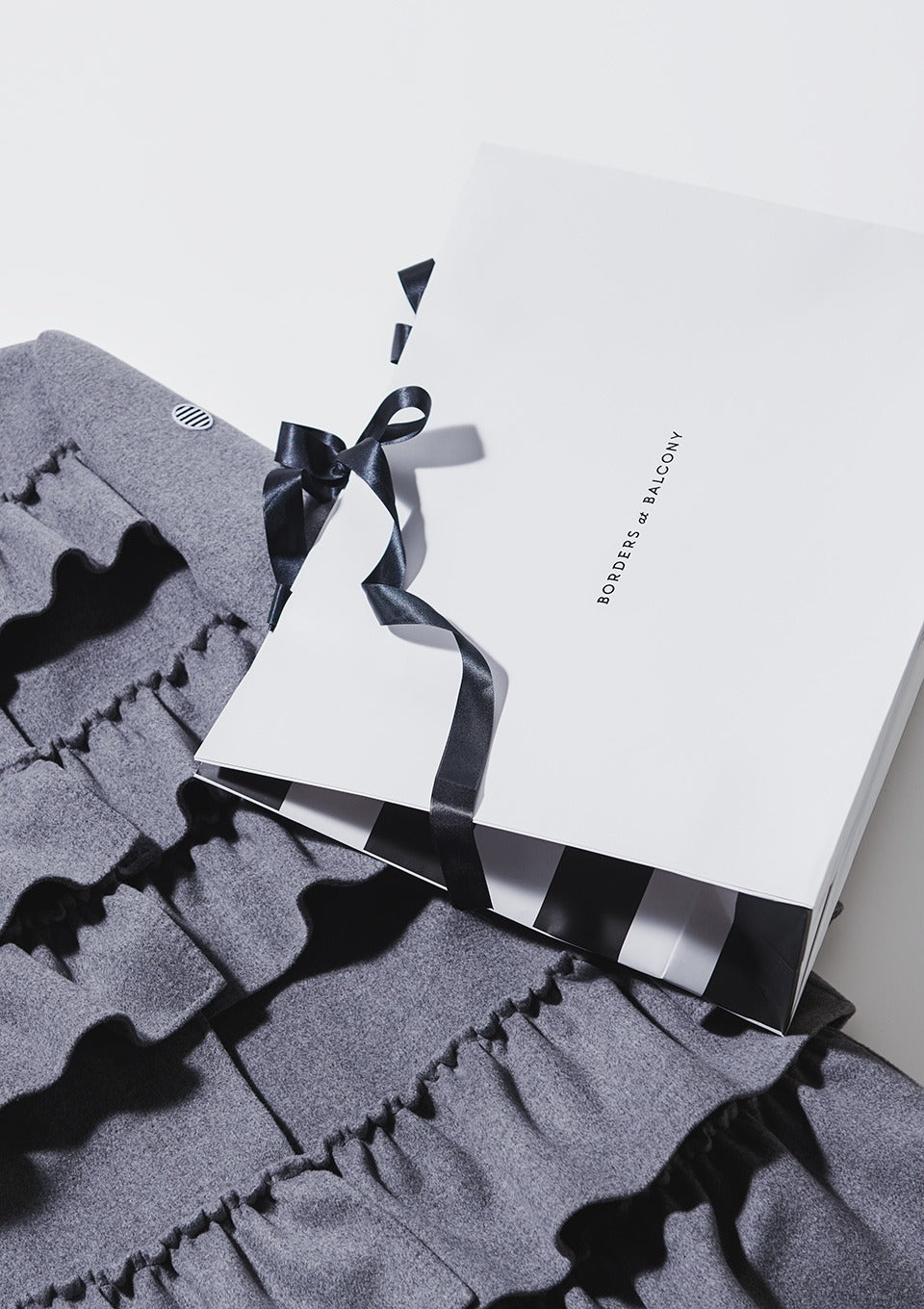 GIFT BAG (L)