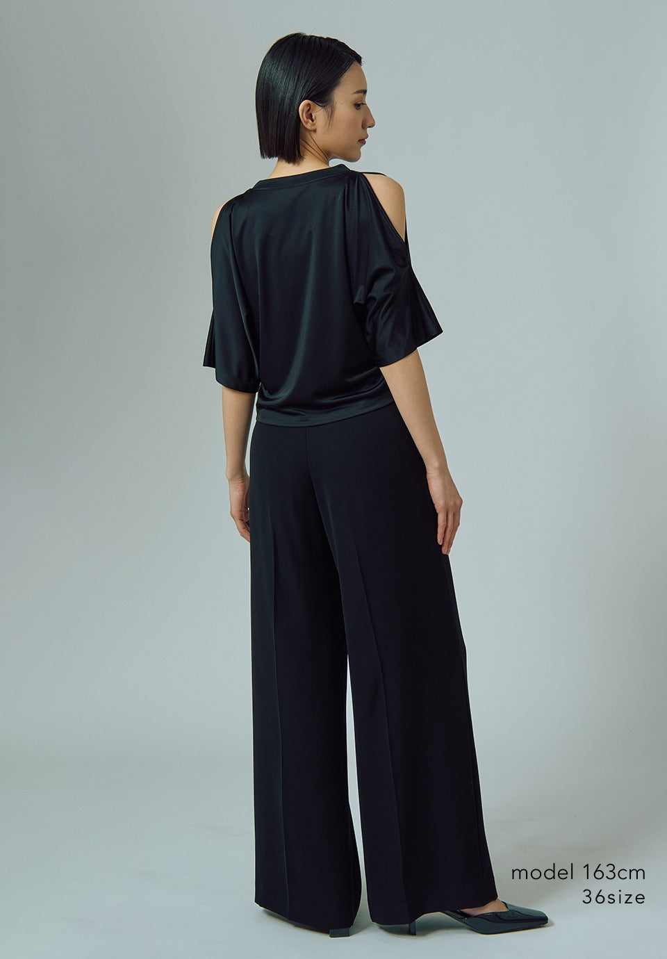CUT OFF TEE